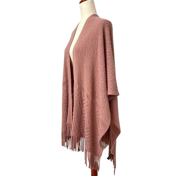 Do Everything in Love Pink Fringe Knit Poncho Shawl Boho Open Front One Size - Picture 2 of 8